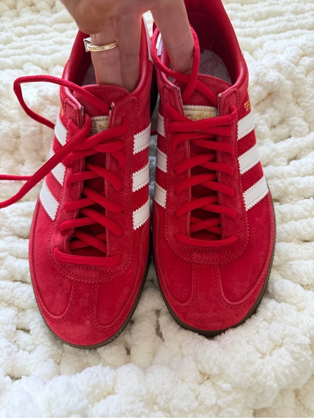 adidas red suede Spezial sneakers with white stripes - Picture 3 of 7
